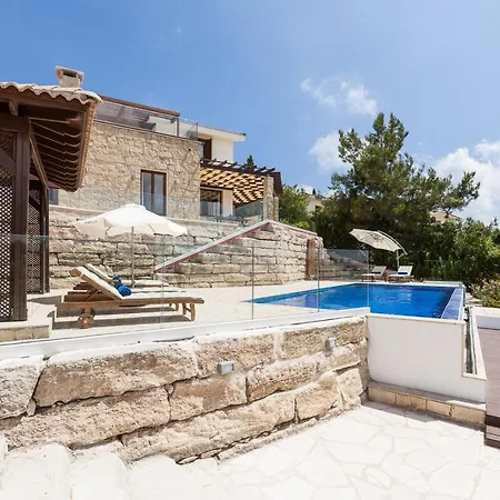 Aphrodite Hills 4 Bedroom With Private Infinity Pool Κούκλια