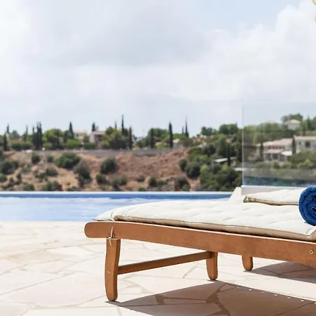 Aphrodite Hills 4 Bedroom With Private Infinity Pool Βίλα *