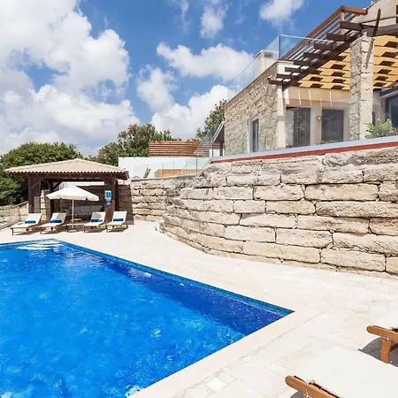 Aphrodite Hills 4 Bedroom With Private Infinity Pool Βίλα *