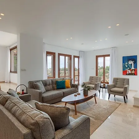Βίλα Aphrodite Hills 4 Bedroom With Private Infinity Pool
