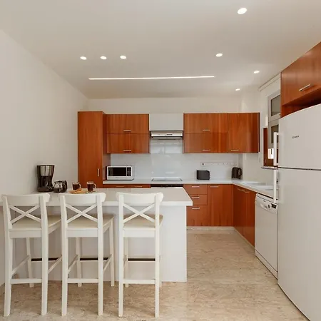 Aphrodite Hills 4 Bedroom With Private Infinity Pool Villa Kouklia