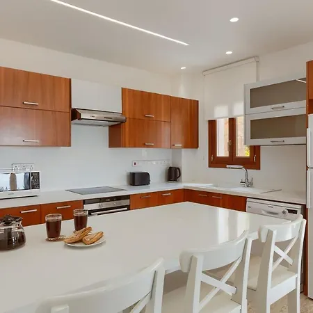Βίλα Aphrodite Hills 4 Bedroom With Private Infinity Pool Κούκλια